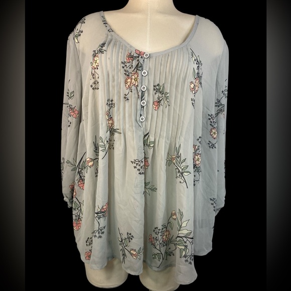 torrid Tops - Torrid Gray Floral Print Sheer Women's Top Size 2